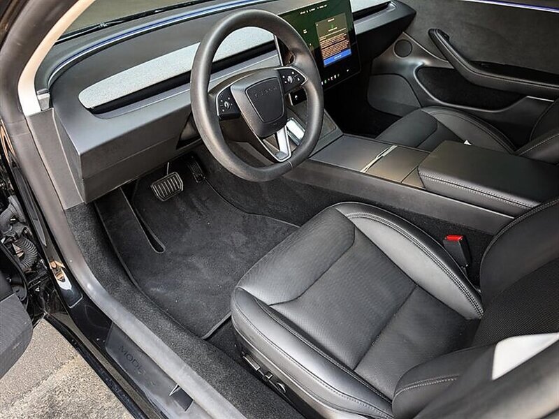 2025 Tesla Model 3 Long Range w/ Hardware 4 - Photo 2 - Bountiful, UT 84010