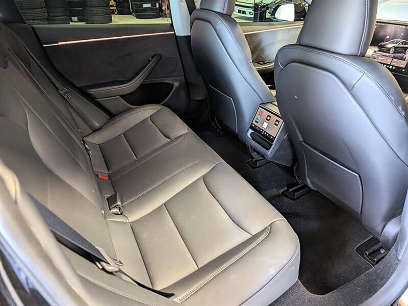 2025 Tesla Model 3 Long Range w/ Hardware 4 - Photo 31 - Bountiful, UT 84010