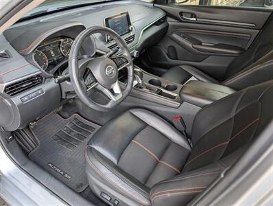 2021 Nissan Altima 2.5 SR   - Photo 2 - Bountiful, UT 84010