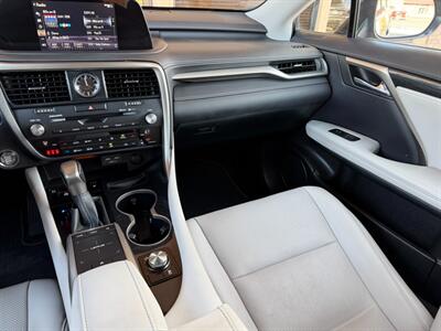 2022 Lexus RX 350   - Photo 18 - St. George, UT 84770-2625