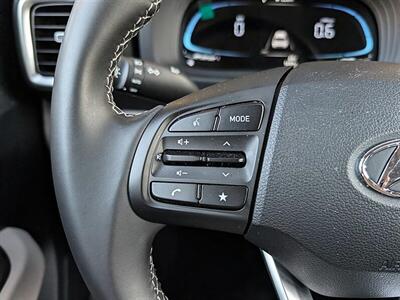 2025 Hyundai VENUE SEL   - Photo 21 - Bountiful, UT 84010