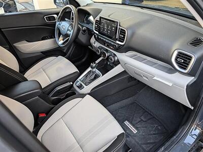 2025 Hyundai VENUE SEL   - Photo 4 - Bountiful, UT 84010