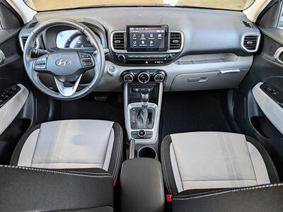 2025 Hyundai VENUE SEL   - Photo 3 - Bountiful, UT 84010