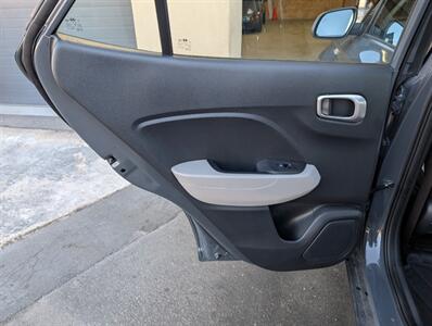 2025 Hyundai VENUE SEL   - Photo 25 - Bountiful, UT 84010