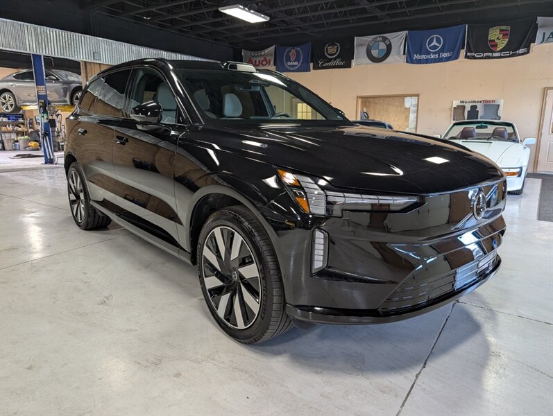 2025 Volvo EX90 Plus  7-Passenger - Photo 1 - Bountiful, UT 84010