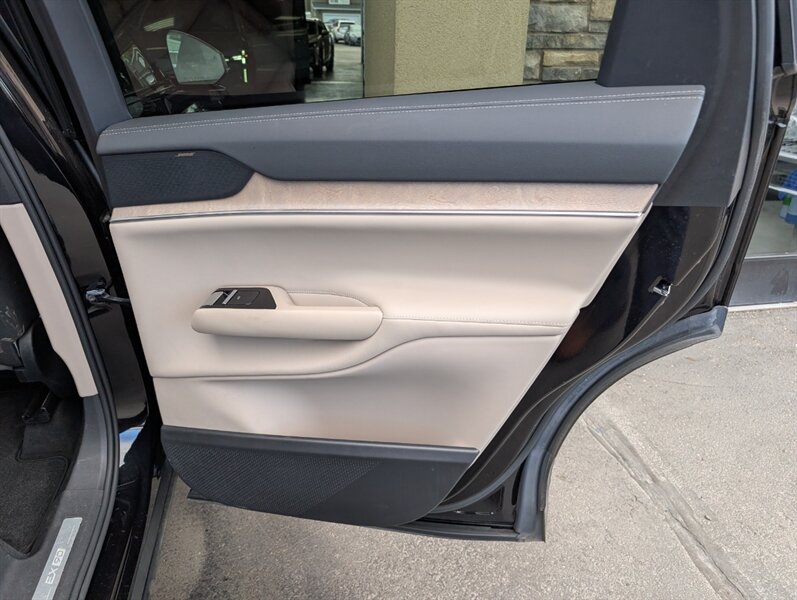 2025 Volvo EX90 Plus 7-Passenger - Photo 29 - Bountiful, UT 84010
