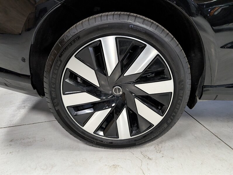 2025 Volvo EX90 Plus 7-Passenger - Photo 13 - Bountiful, UT 84010