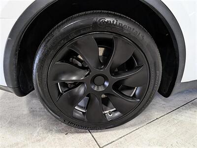 2021 Tesla Model Y Long Range w/ Acceleration Boost - Photo 13 - Bountiful, UT 84010