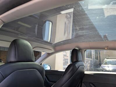 2021 Tesla Model Y Long Range  w/ Acceleration Boost - Photo 26 - Bountiful, UT 84010