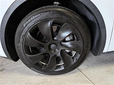 2021 Tesla Model Y Long Range w/ Acceleration Boost - Photo 15 - Bountiful, UT 84010