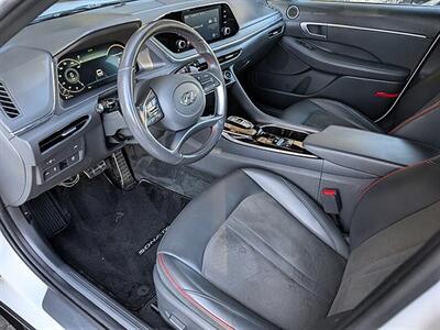 2021 Hyundai SONATA SEL Plus   - Photo 2 - Bountiful, UT 84010