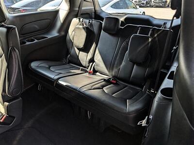 2025 Chrysler Pacifica Select - Photo 26 - Bountiful, UT 84010