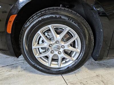 2025 Chrysler Pacifica Select - Photo 15 - Bountiful, UT 84010