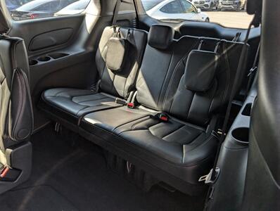 2025 Chrysler Pacifica Select   - Photo 26 - Bountiful, UT 84010