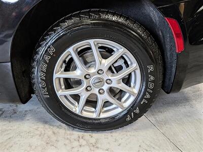 2025 Chrysler Pacifica Select - Photo 14 - Bountiful, UT 84010