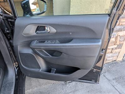 2025 Chrysler Pacifica Select   - Photo 30 - Bountiful, UT 84010