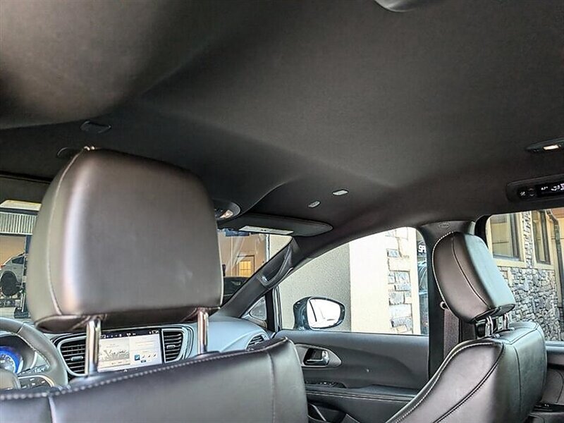 2025 Chrysler Pacifica Select - Photo 27 - Bountiful, UT 84010