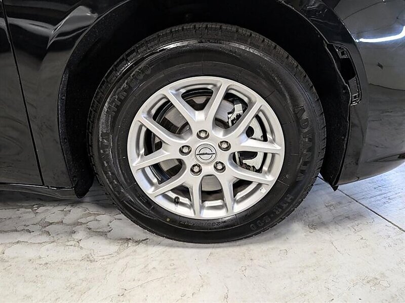 2025 Chrysler Pacifica Select - Photo 12 - Bountiful, UT 84010