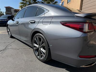 2019 Lexus ES 350 F SPORT   - Photo 23 - St. George, UT 84770-2625