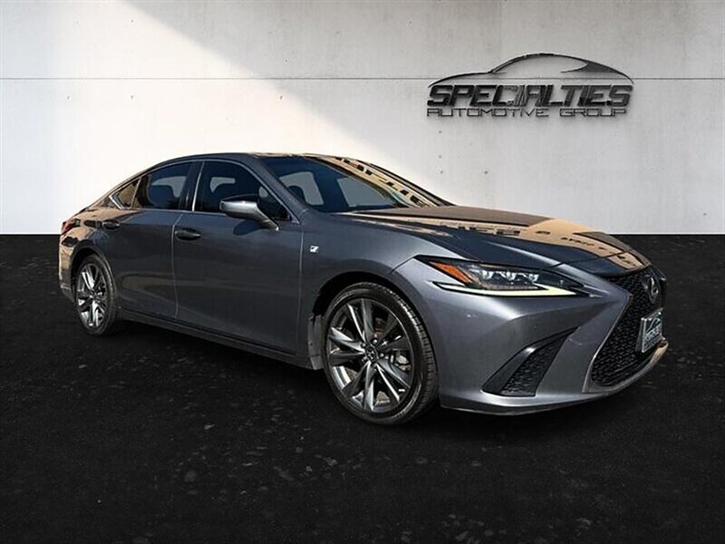2019 Lexus ES