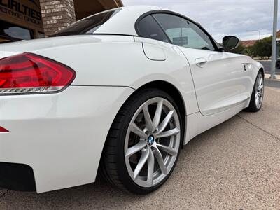 2011 BMW Z4 sDrive35is   - Photo 24 - St. George, UT 84770-2625