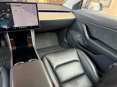 2019 Tesla Model 3 Long Range   - Photo 18 - St. George, UT 84770-2625