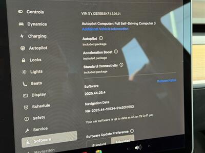 2019 Tesla Model 3 Long Range   - Photo 5 - St. George, UT 84770-2625