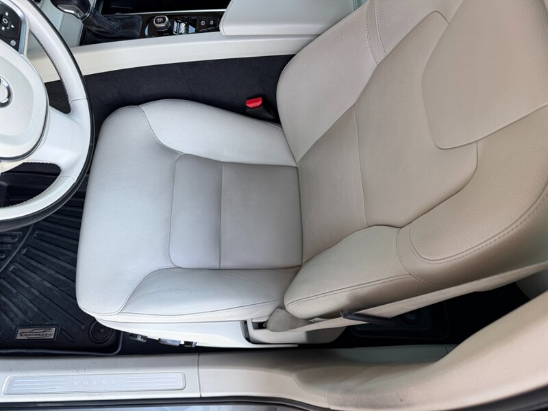 2020 Volvo XC60 T6 Momentum - Photo 39 - St. George, UT 84770-2625