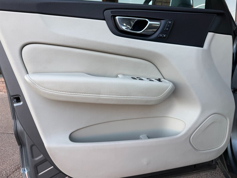 2020 Volvo XC60 T6 Momentum - Photo 46 - St. George, UT 84770-2625
