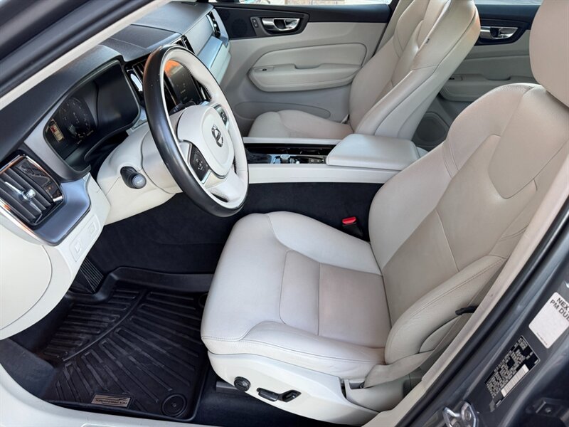 2020 Volvo XC60 T6 Momentum - Photo 9 - St. George, UT 84770-2625