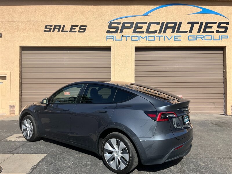 2023 Tesla Model Y Long Range - Photo 21 - St. George, UT 84770-2625