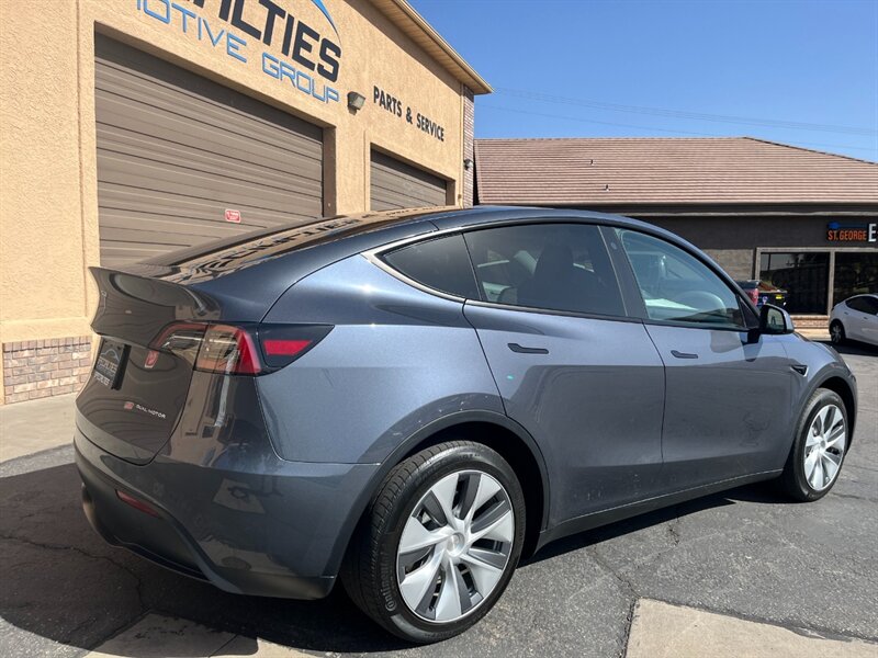2023 Tesla Model Y Long Range - Photo 22 - St. George, UT 84770-2625
