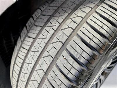 2021 Land Rover Range Rover Velar P250 R-Dynamic S - Photo 16 - Bountiful, UT 84010