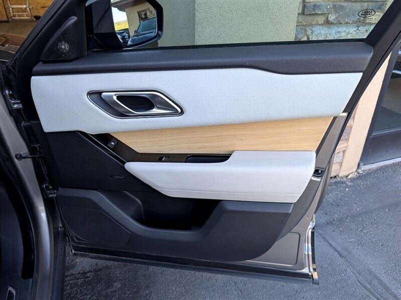 2021 Land Rover Range Rover Velar P250 R-Dynamic S - Photo 28 - Bountiful, UT 84010
