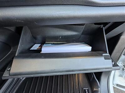 2023 Chrysler Pacifica Plug-In Hybrid Limited - Photo 31 - Bountiful, UT 84010