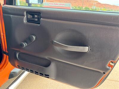 2002 Jeep Wrangler Sport   - Photo 41 - St. George, UT 84770-2625