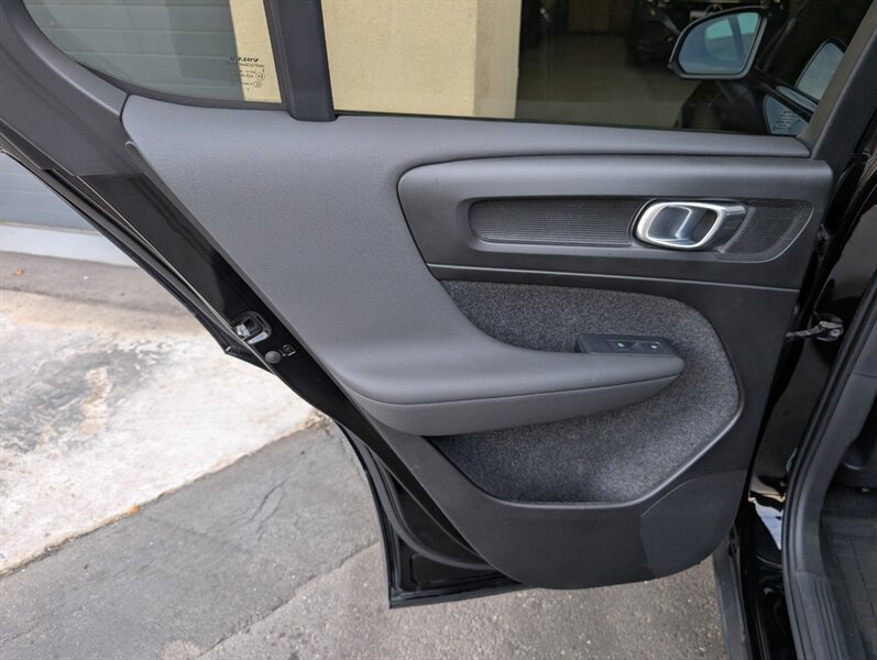 2023 Volvo C40 Recharge Twin Core - Photo 25 - Bountiful, UT 84010