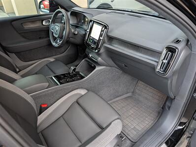 2023 Volvo C40 Recharge Twin Core - Photo 4 - Bountiful, UT 84010