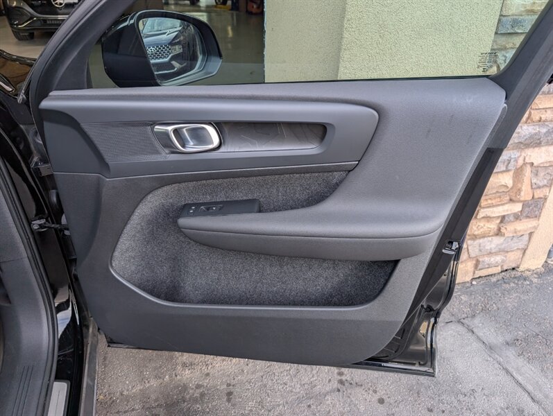 2023 Volvo C40 Recharge Twin Core - Photo 30 - Bountiful, UT 84010