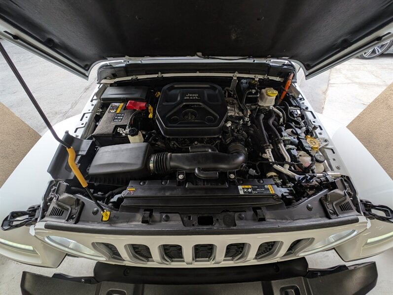 2023 Jeep Wrangler Sahara 4xe - Photo 17 - Bountiful, UT 84010