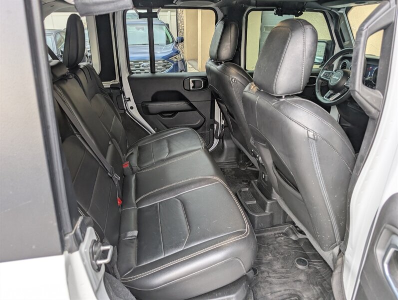 2023 Jeep Wrangler Sahara 4xe - Photo 29 - Bountiful, UT 84010