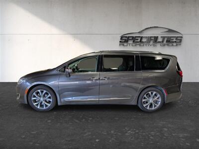 2017 Chrysler Pacifica Limited   - Photo 7 - Bountiful, UT 84010