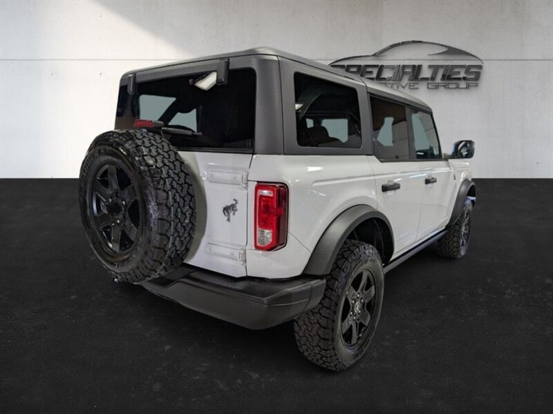 2022 Ford Bronco Black Diamond - Photo 9 - Bountiful, UT 84010