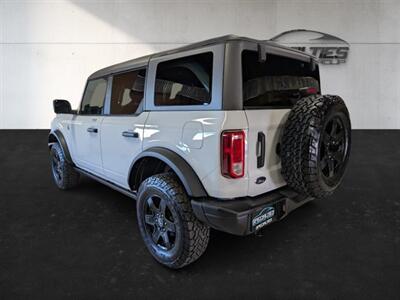 2022 Ford Bronco Black Diamond - Photo 7 - Bountiful, UT 84010