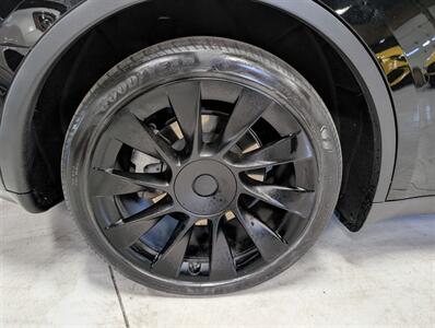 2023 Tesla Model Y Long Range 7-Passenger + Hardware 4 & Acceleration Boost - Photo 13 - Bountiful, UT 84010