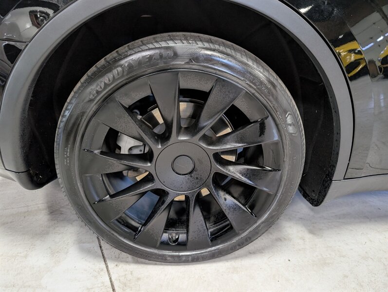 2023 Tesla Model Y Long Range 7-Passenger + Hardware 4 & Acceleration Boost - Photo 13 - Bountiful, UT 84010