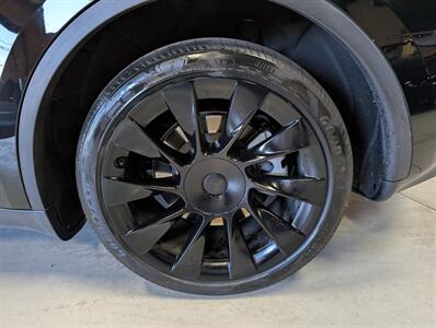 2023 Tesla Model Y Long Range 7-Passenger + Hardware 4 & Acceleration Boost - Photo 14 - Bountiful, UT 84010