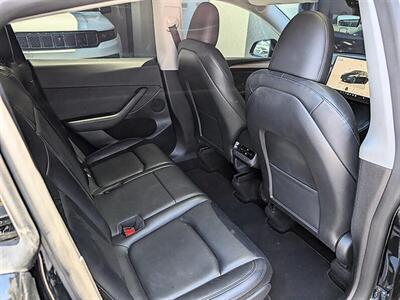 2023 Tesla Model Y Long Range 7-Passenger w/ Hardware 4 & Acceleration Boost - Photo 28 - Bountiful, UT 84010
