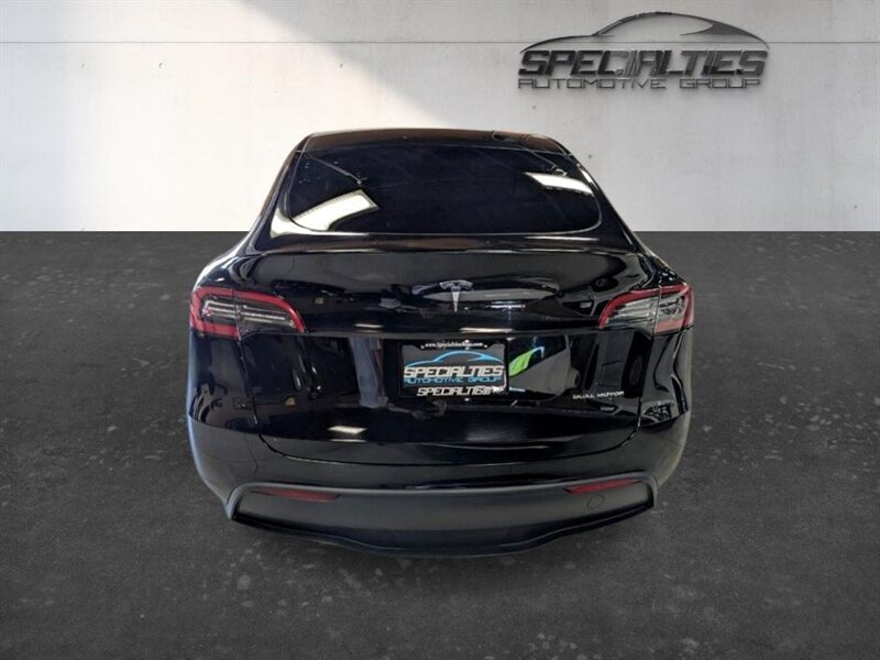 2023 Tesla Model Y Long Range 7-Passenger w/ Hardware 4 & Acceleration Boost - Photo 9 - Bountiful, UT 84010