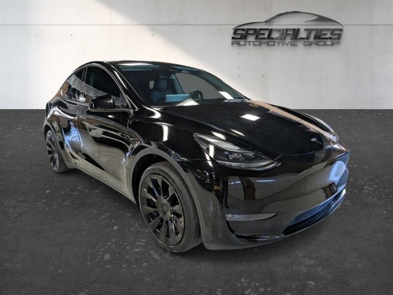2023 Tesla Model Y Long Range  7-Passenger w/ Hardware 4 & Acceleration Boost - Photo 1 - Bountiful, UT 84010
